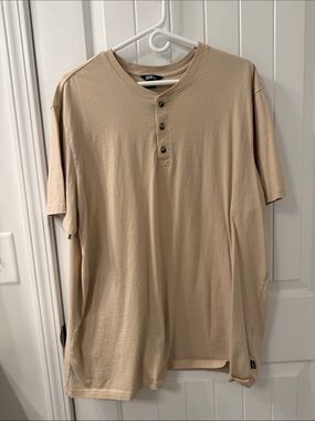 Xl men’s Eddie Bauer shirt